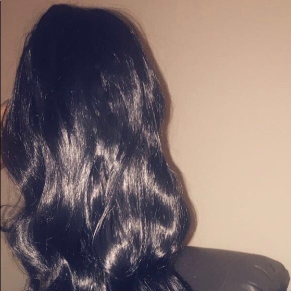 Wig - Picture 2 of 2